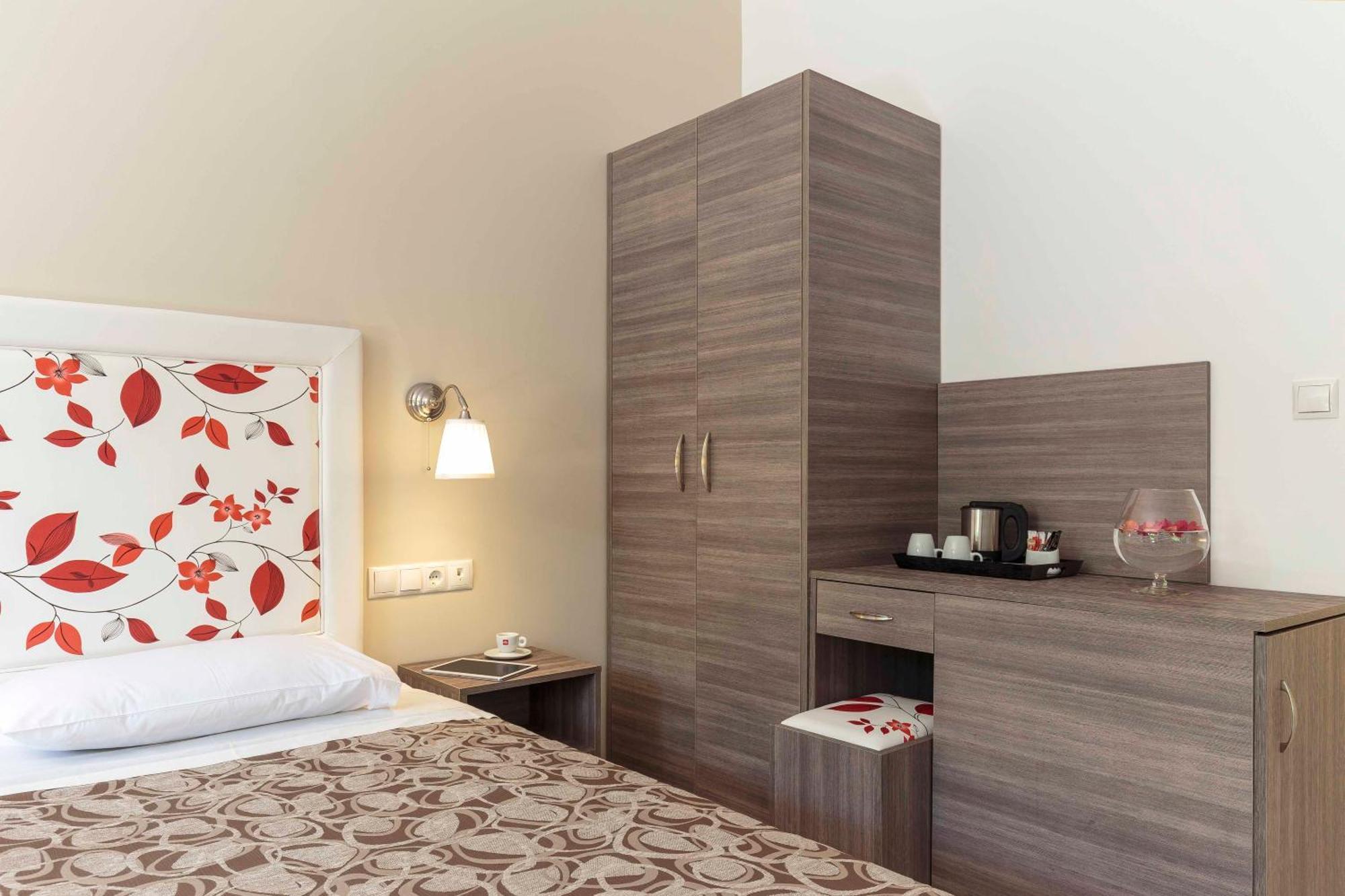Hippocampus Boutique Hotel Иксиа Экстерьер фото