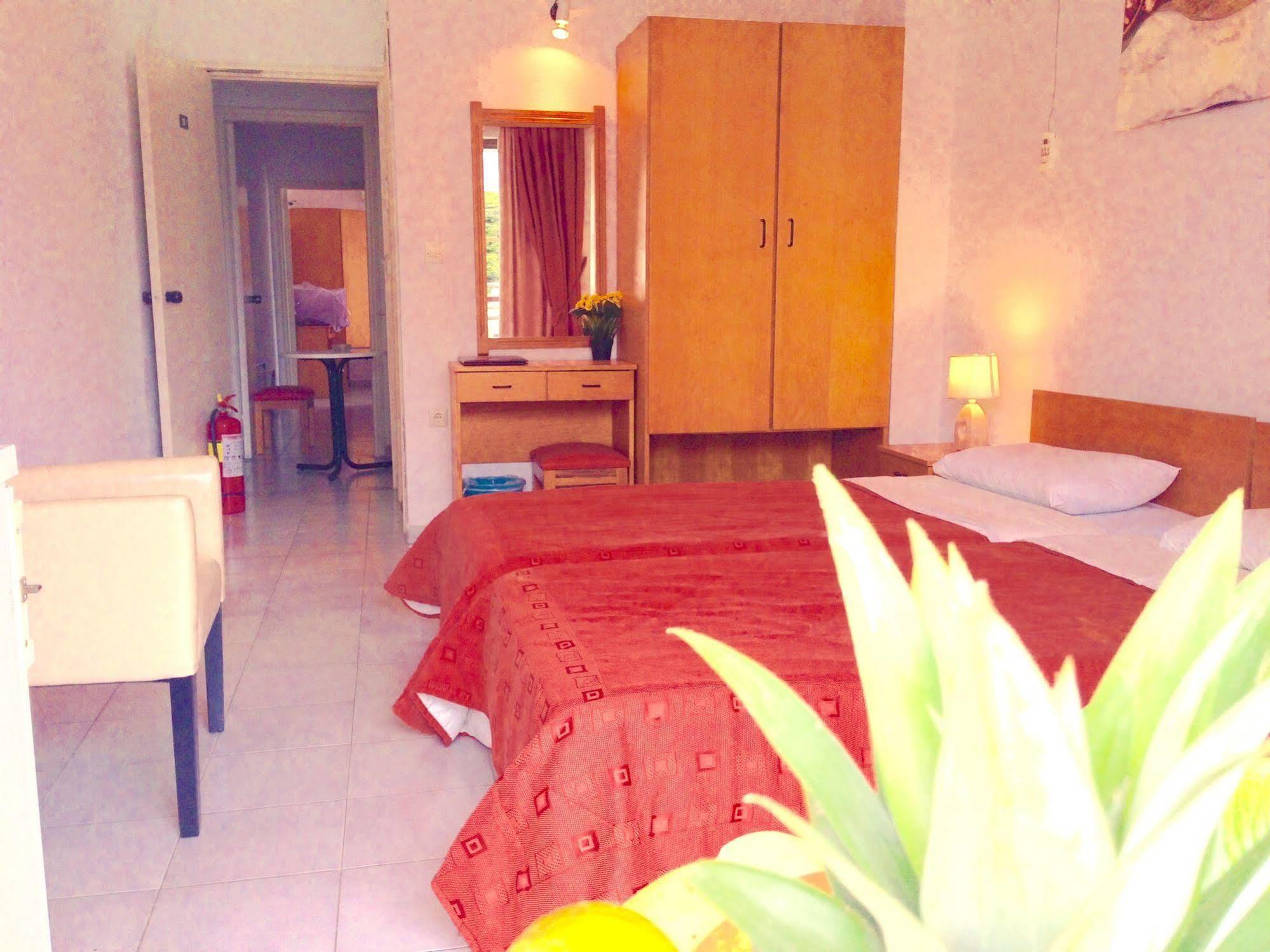 Hippocampus Boutique Hotel Иксиа Экстерьер фото